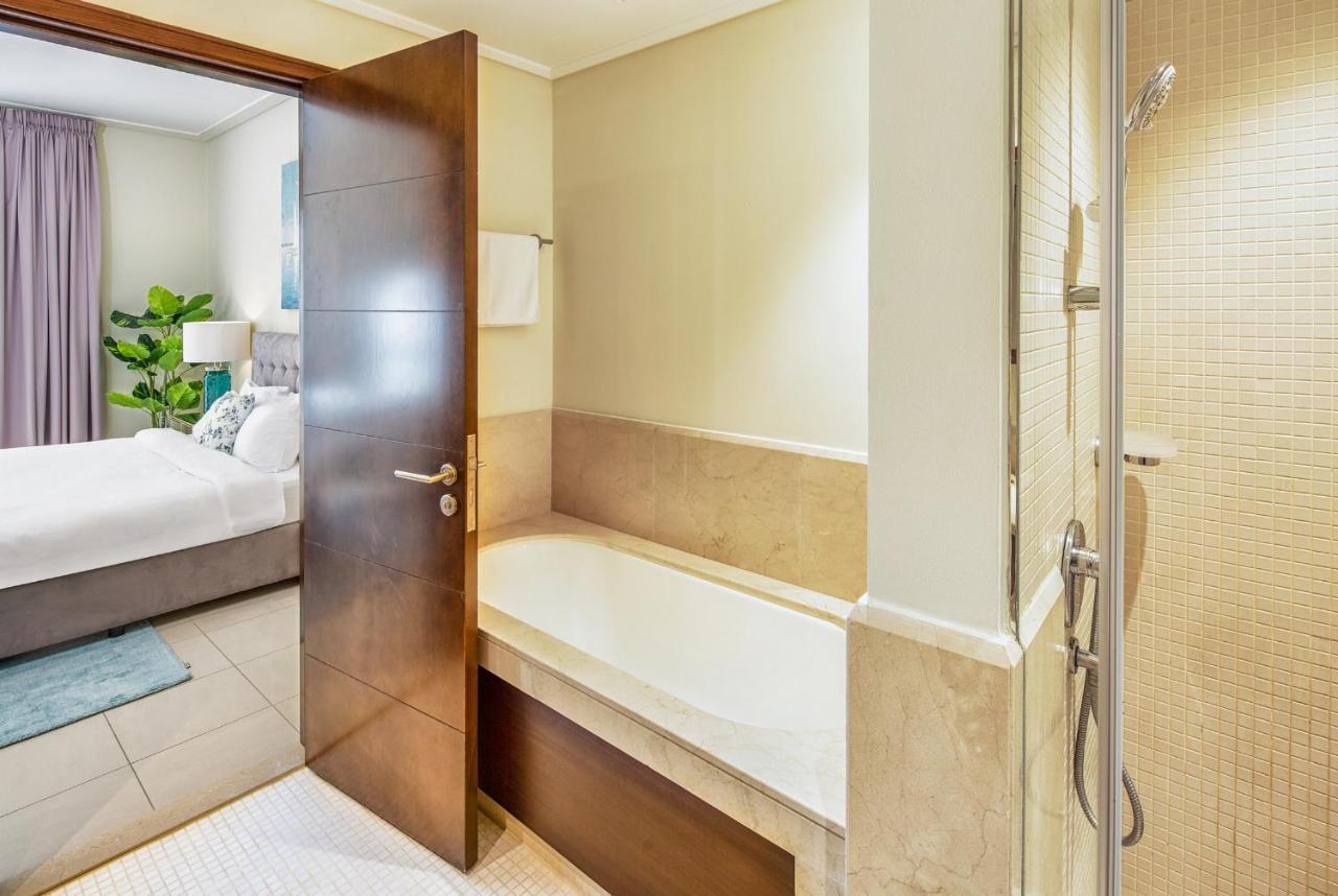 Nasma Luxury Stays - Fantastic Burj Khalifa View From This Fancy Condo Ντουμπάι Εξωτερικό φωτογραφία